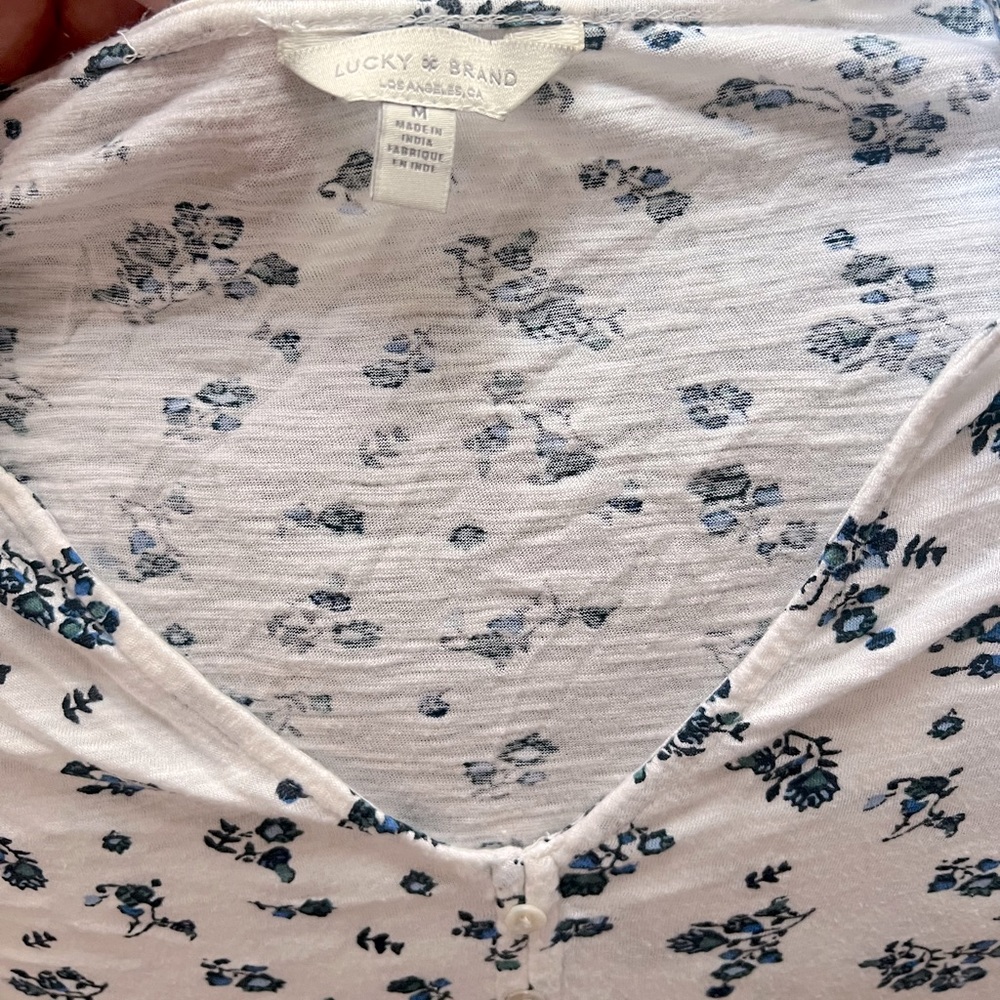 Lucky Brand size Medium floral shirt